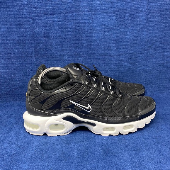 Nike Shoes - NEW Nike Air Max Plus Wmns, Black/White, Women's US 9.5